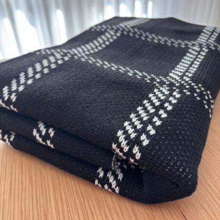 Poncho nero in alpaca