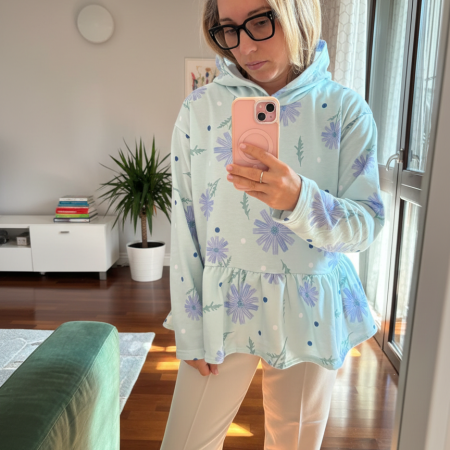 La Felpa Chicory Bloom (modello Gabry)